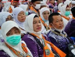 Lepas Keberangkatan Calon Jemaah Haji, Mian: Kuota Tahun Ini Mengalami Sedikit Peningkatan
