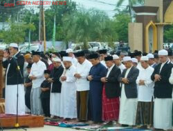 Gubernur Bengkulu Beserta Jajaran Forkopimda Melaksanakan Salat Idul Adha di Masjid Baitul Izzah