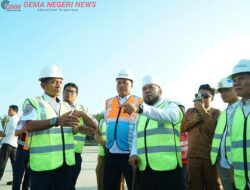 Gubernur Bengkulu Tinjau Pengerukan Alur Pelabuhan Menuju Enggano