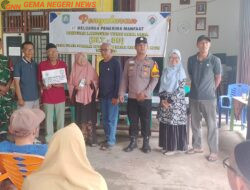 Penyaluran BLT-DD Triwulan Kedua Tahun 2025, 17 KPM Desa Ulak Pandan Terima Bantuan