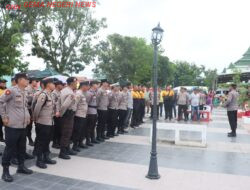 Kapolres Kaur Pantau Laga Perebutan Juara 3 Sepak Bola Antar Kecamatan HUT RI ke-80