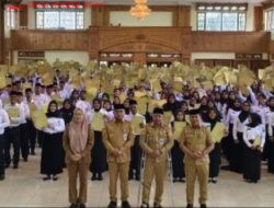 Bupati Tebo Lantik 376 PPPK Formasi 2024, ASN Kini Capai 4.267 Orang