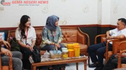 Di Balik Riuh Pacu Jalur, Ada Ikhtiar Menjaga Konektivitas