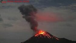 Anak Krakatau Tak Kunjung Diam, Abu Vulkanik Bergerak ke Empat Provinsi