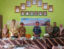 Pemdes Muara Dua Gelar Sosialisasi Hukum, Hadirkan Kapolsek Nasal hingga Kabid PMD Kaur